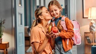 Aşırı övgü çocukları nasıl etkiler? Sanıldığından daha tehlikeli