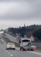 İstanbul - Tuzla’da sıkıştırdığı otomobile çarptı; sürücüyü darbeden çekici şoförü yakalandı