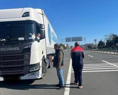 Edirne’de gıda malzemesi ve hayvan taşıyan nakil araçlarına denetim