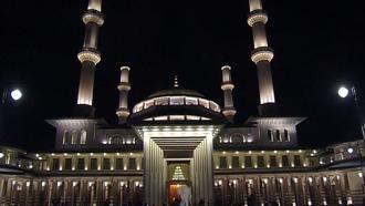 Millet Camii’nde ‘Kadir Gecesi Özel’ yayını