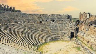 Yalnızca korumak değil yeniden yorumlamak