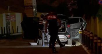 Beylikdüzü’nde denetim sırasında polis ile şüpheliler arasında arbede: 1 kişi silahla yaralandı