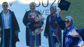 35 yıllık bir hayal! 53 yaşında üniversiteyi birincilikle bitirdi