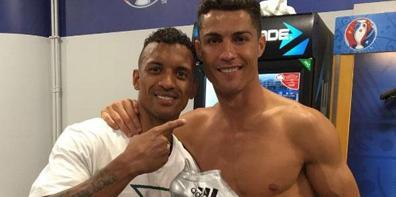 Ronaldo, Gümüş Ayakkabı ödülünü Nani'ye verdi