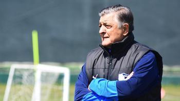 Yılmaz Vural: Ligde kalma puanının 45'e yakın olacağını düşünüyorum