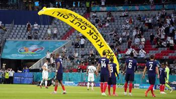 EURO 2020'deki Fransa-Almanya maçında paraşütlü protesto