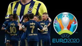 Son dakika Fenerbahçe haberleri - Fenerbahçe dünya devini yıkan golcünün peşinde! Şartlar zorlanıyor...