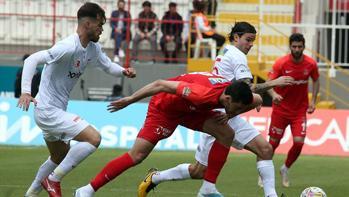 Ümraniyespor - Sivasspor maçından kareler