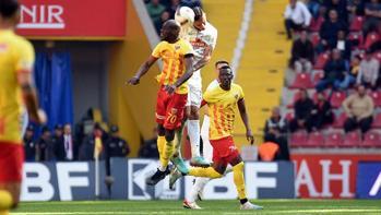 Kayserispor - Rizespor maçından kareler