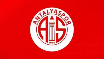 Antalyaspor'da 3 ayrılık birden! Resmen açıklandı 