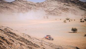 Nefes kesen 46. Dakar Rallisi'nden renkli kareler