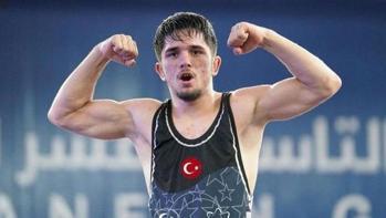 Muhammet Karavuş, Avrupa Güreş Şampiyonası'nda finale yükseldi!