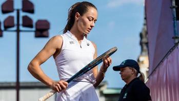 Zeynep Sönmez, WTA Megasaray Hotels Open'da son 16'da!