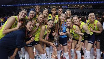 Fenerbahçeli yıldız Magdalena Stysiak transferi açıkladı