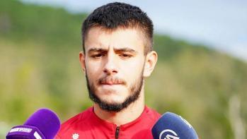 Beşiktaş açıkladı Genç futbolcuyla yollar ayrıldı
