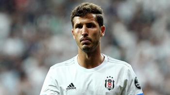 Beşiktaştan Salih Uçan kararı Sözleşmesi bitiyordu