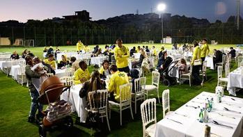Fenerbahçede derbi öncesi Samandırada birlik yemeği