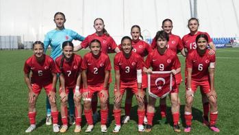 U16 Kız Milli Futbol Takımı, Kazakistanı farklı geçti