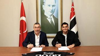 Beşiktaş Mustafa Erhan Hekimoğlu ile sözleşme yeniledi