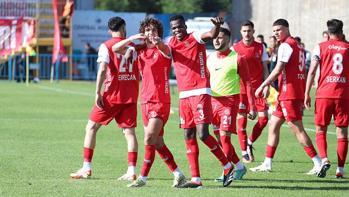 Ümraniyespor, Erzurumspor FK'yı 2 golle devirdi!