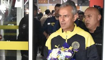 Fenerbahçe kafilesine Konyada coşkulu karşılama