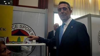Fenerbahçede Ali Koç yeniden başkan adayı Sadettin Saran yarıştan çekildi