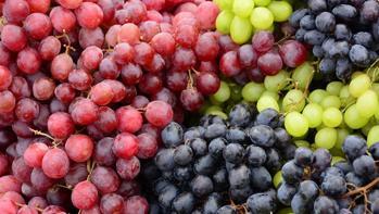 Sofralarınızdan eksik etmeyin Yaz aylarında tüketilmesi gereken 6 meyve