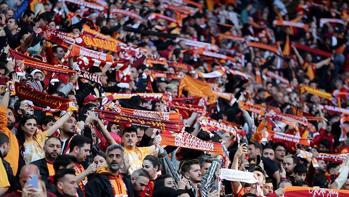 Fenerbahçe derbisi öncesi Galatasarayda bilet krizi 100 bin üzerinde talep