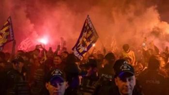 Fenerbahçede futbolculara Samandırada büyük destek