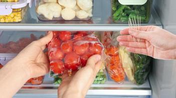 Buzdolabındaki sebzelerin içine 2-3 tane atın Nemi bir çırpıda emiyor, tazecik kalıyor