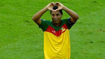 Ronaldinho'dan Brezilya'ya sert eleştiri! 'Bir utanç'