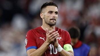 Sırbistan'da Dusan Tadic özür diledi