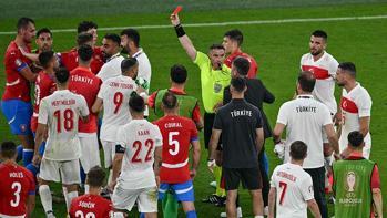 Çekya-Türkiye maçı bitti, ortalık karıştı! Olayları başlatan Chory'den küstahça açıklama