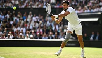 Wimbledon'da Iga Swiatek ve Novak Djokovic turladı!