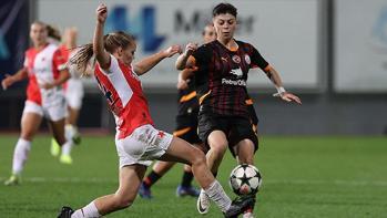 Galatasaray Kadın Futbol Takımı, Slavia Prag ile 2-2 berabere kaldı