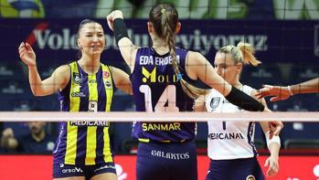 Fenerbahçe derbide Beşiktaş'a set vermedi! Üst üste 4. galibiyet