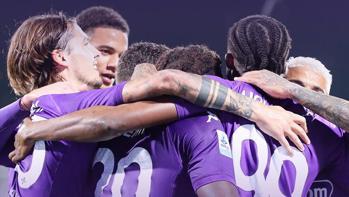 Fiorentina, Roma'yı 5 golle devirdi!