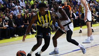 Nigel Hayes Davis: Hep arkadan kovalayan bir Partizan vardı!