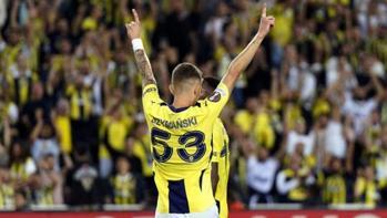 Fenerbahçede geçen sezonki Szymanski mumla aranıyor