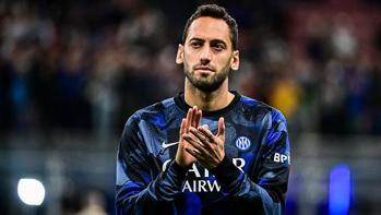 Hakan Çalhanoğlu'ndan transfer sözleri! 'Galatasaray'a gelecektim'