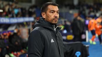 Beşiktaş’ta Giovanni van Bronckhorst’a izin eleştirisi Hollanda’ya 2 kez gitti