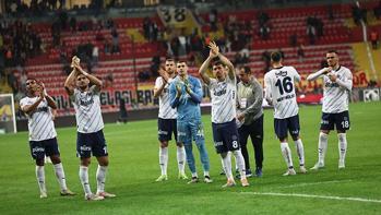 Fenerbahçede savunmada sıkıntı büyük