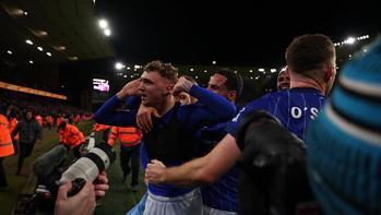 Ipswich Town, Wolverhamptonı deplasmanda devirdi