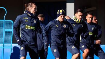 Fenerbahçe'de galibiyet kenetlenmesi! Mourinho ve kaptanlar devrede