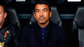 Beşiktaş'ın kovduğu van Bronckhorst ile ilgili şok gerçek! Bilal Meşe yazdı