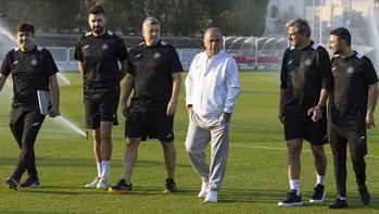 Fatih Terim Al-Shabab'da ilk antrenmanına çıktı