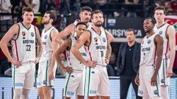 Karşıyaka Basketbol'da yaprak dökümü! Hakan Sayılı da yolcu