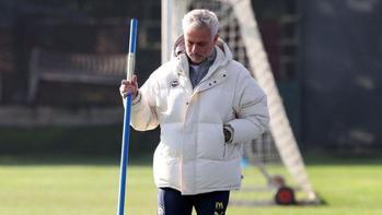 Fenerbahçede Jose Mourinhodan net mesaj Fırsat ayağımıza geldi