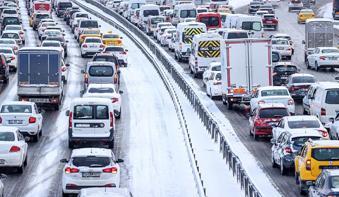 Son dakika İBB trafik yoğunluğu durumu 🚓 İstanbul trafik haritası canlı takip: Anadolu & Avrupa Yakası, Köprü trafiği nasıl