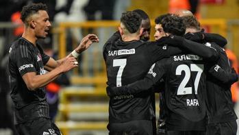 Bilal Meşeden Beşiktaşlı oyuncuya övgü: Çok özel bir yıldız, futbol zekası inanılmaz